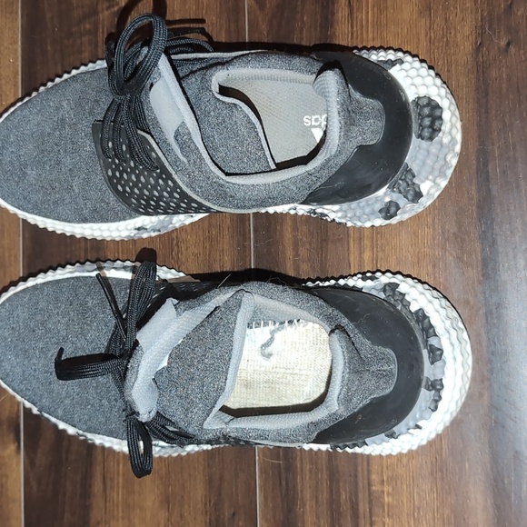 Adidas Sneakers - Picture 4 of 7